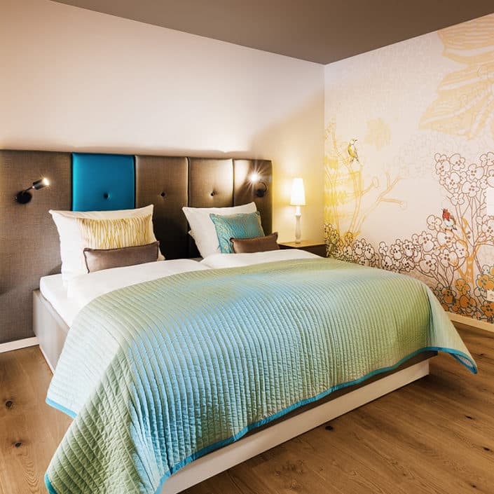 Doppelzimmer Design im Hotel-Restaurant Taufstein mit hochwertiger Ausstattung. Doppelzimmer Design im Hotel-Restaurant Taufstein mit hochwertiger Ausstattung.